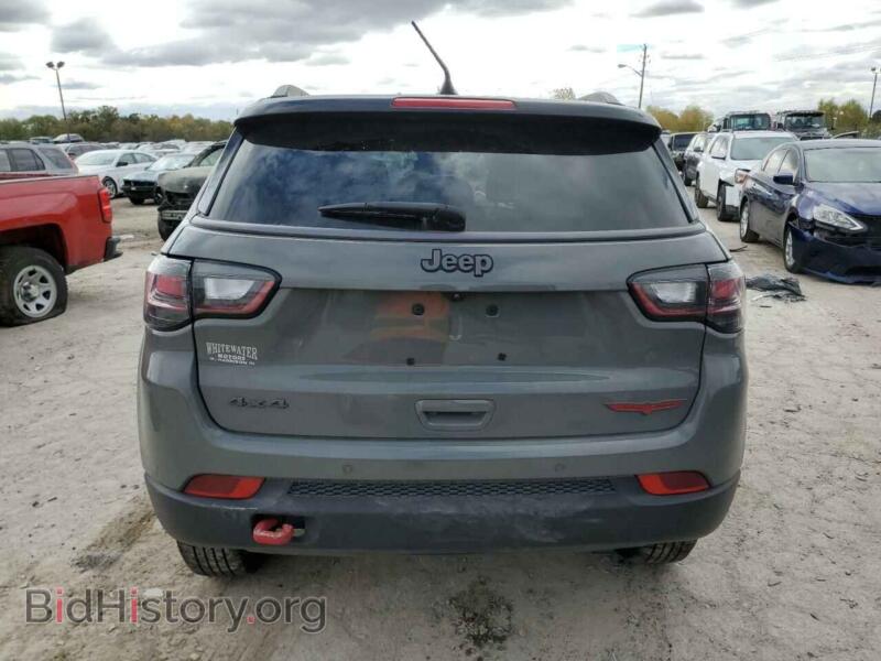 2022 Jeep COMPASS (VIN 3C4NJDDB8NT120905) — photo 6 of 13
