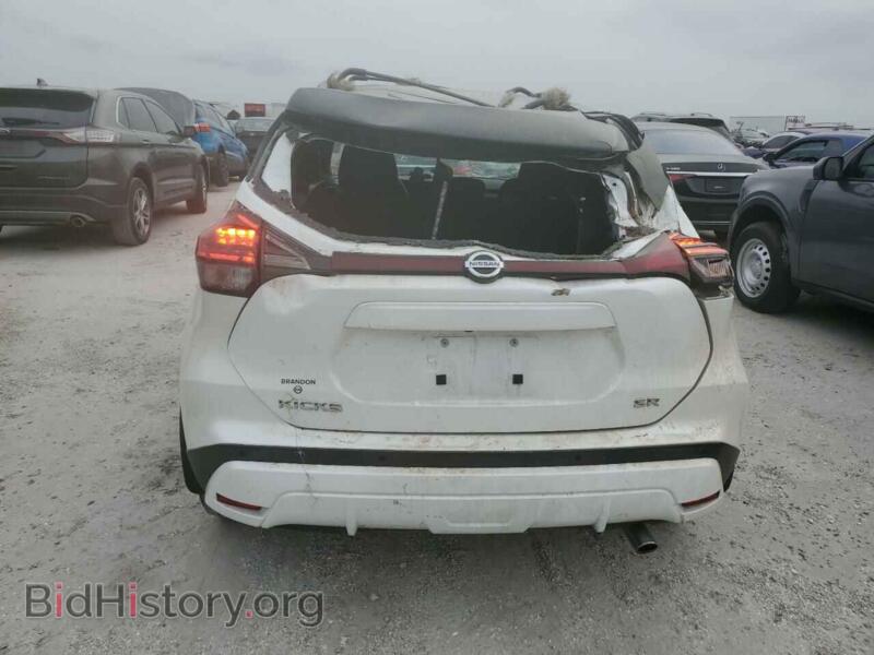 2021 Nissan KICKS (VIN 3N1CP5DV9ML510726) — photo 6 of 13
