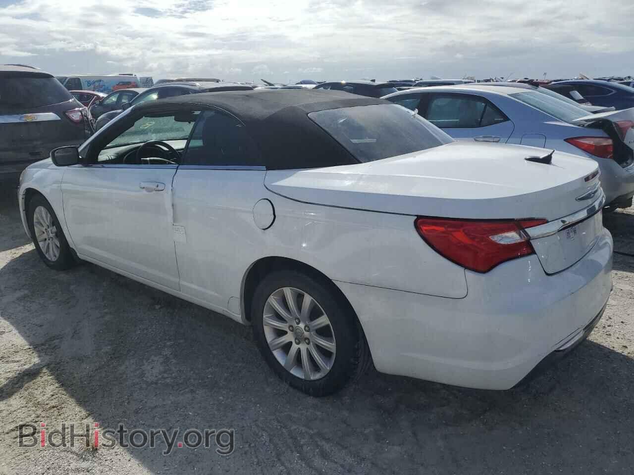 2012 CHRYSLER 200 - VIN: 1C3BCBEB7CN119021 - Фото 2
