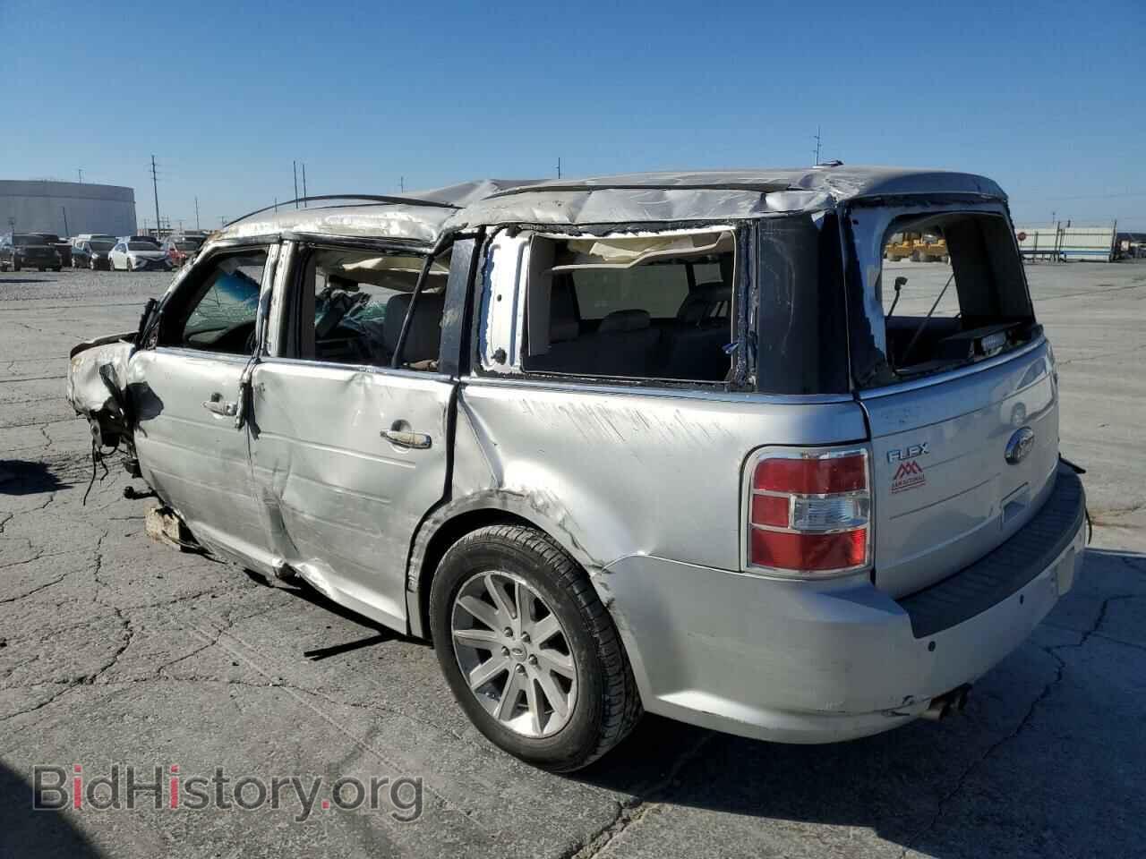 2009 FORD FLEX - VIN: 2FMEK62C79BB06401 - Photo 2