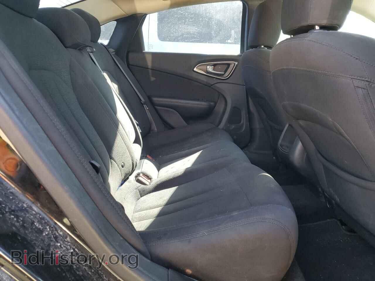 2016 CHRYSLER 200 - VIN: 1C3CCCAB7GN145687 - Фото 10