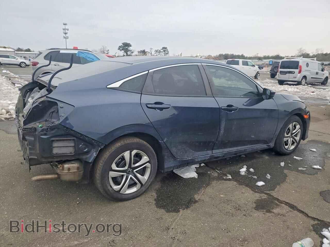 2018 HONDA CIVIC - VIN: 19XFC2F57JE208949 - Фото 3