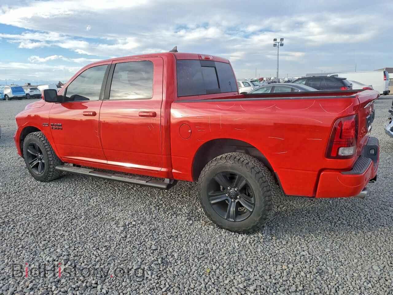 2018 RAM 1500 - VIN: 1C6RR7MT2JS155768 - Фото 2