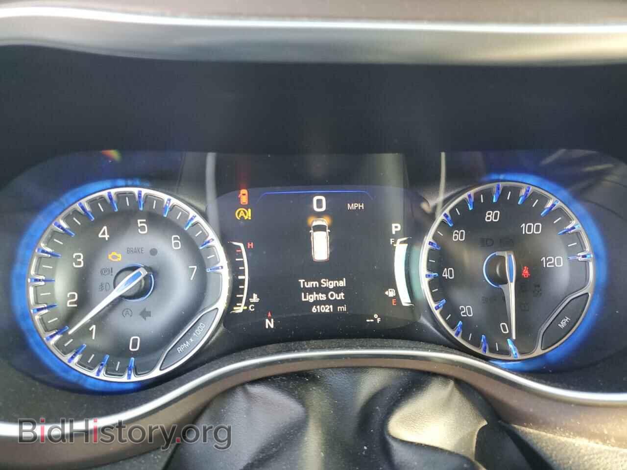 2017 CHRYSLER PACIFICA - VIN: 2C4RC1EGXHR727366 - Фото 9