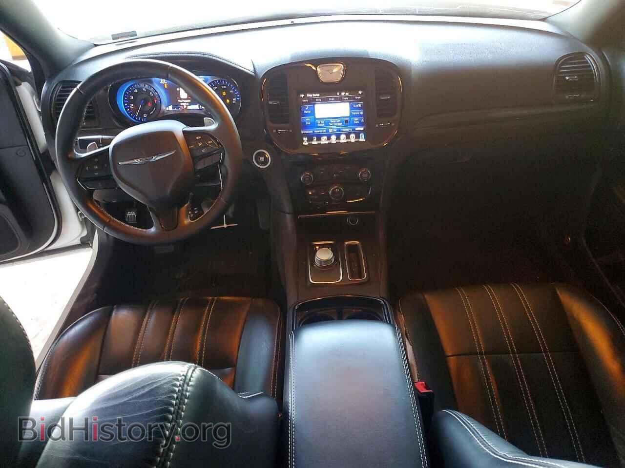 2015 CHRYSLER 300 - VIN: 2C3CCABG5FH892114 - Фото 8