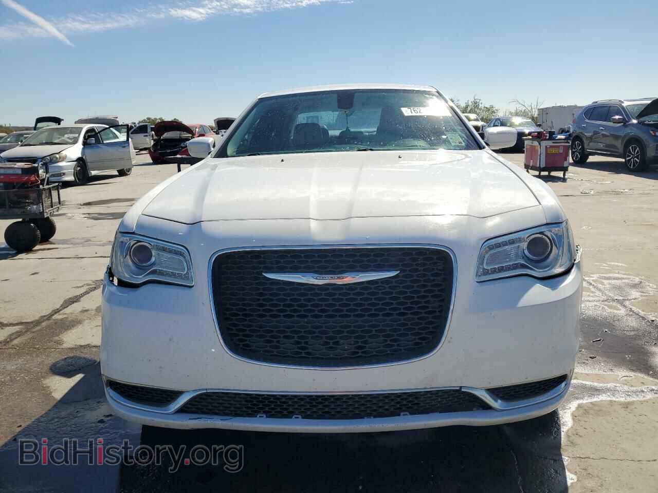 2015 CHRYSLER 300 - VIN: 2C3CCAAG4FH792037 - Фото 5