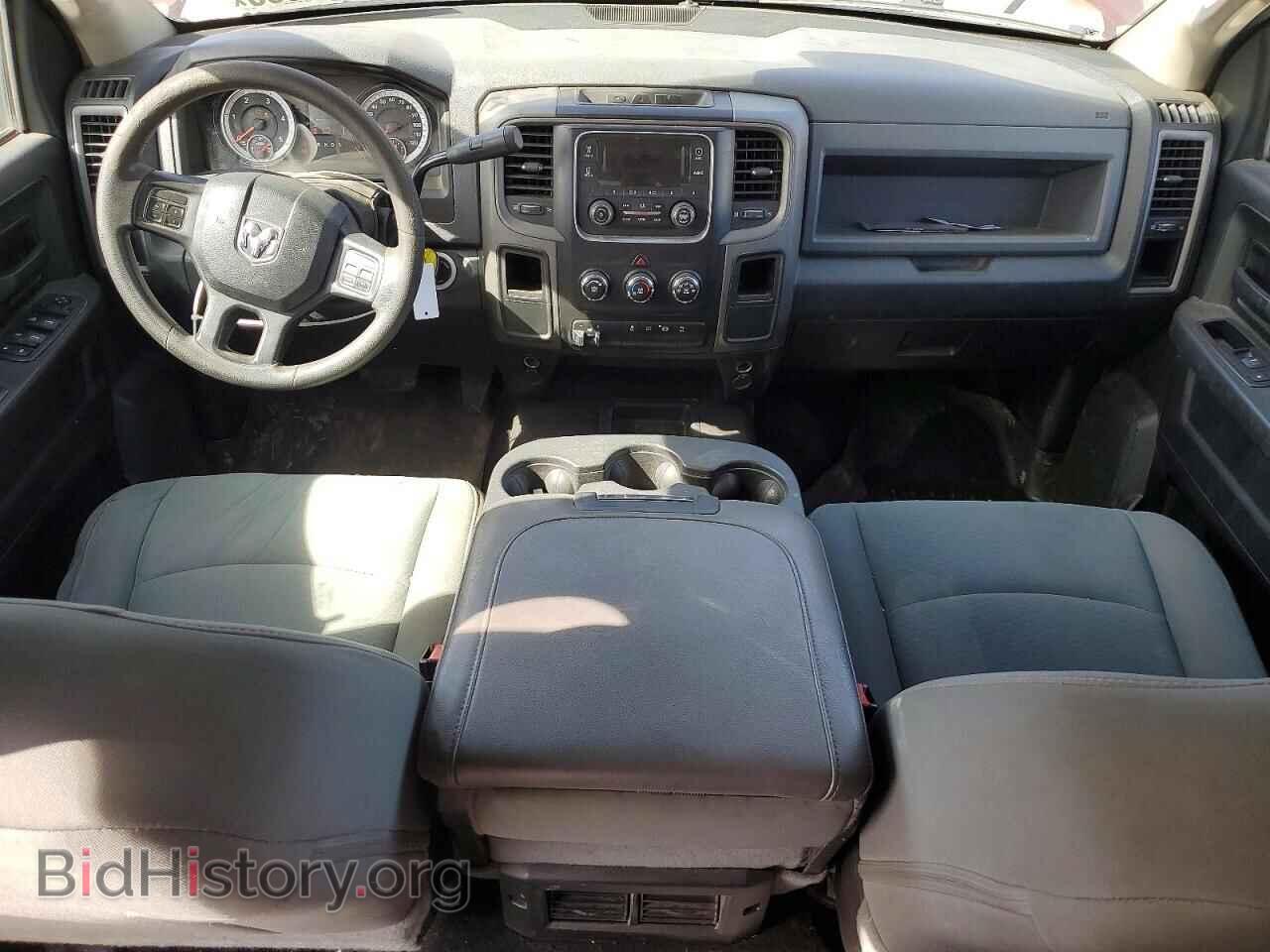 2015 RAM All Models - VIN: 3C6UR5CL0FG552409 - Photo 8