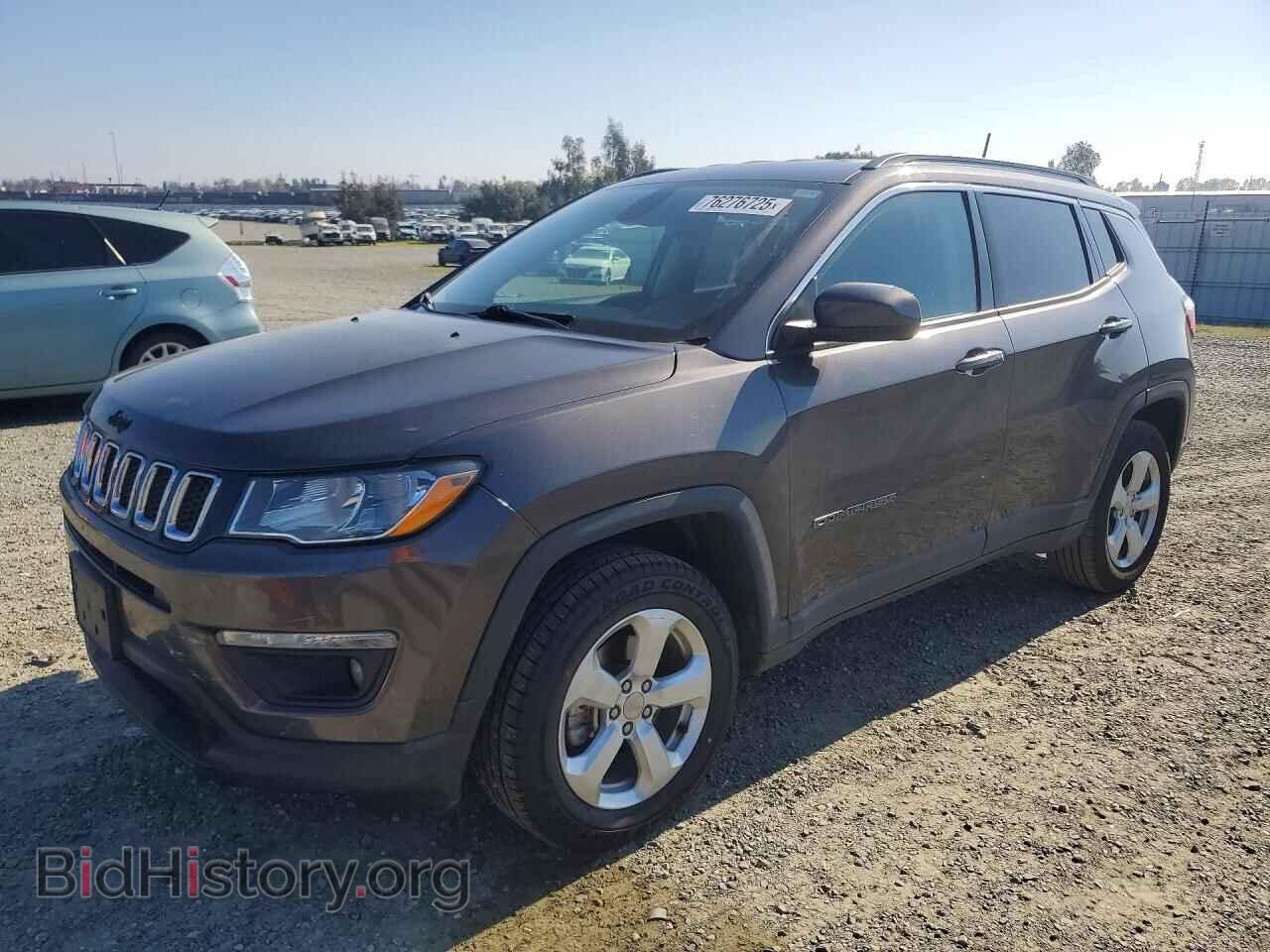 Photo 3C4NJDBB7HT618780 - JEEP COMPASS 2017