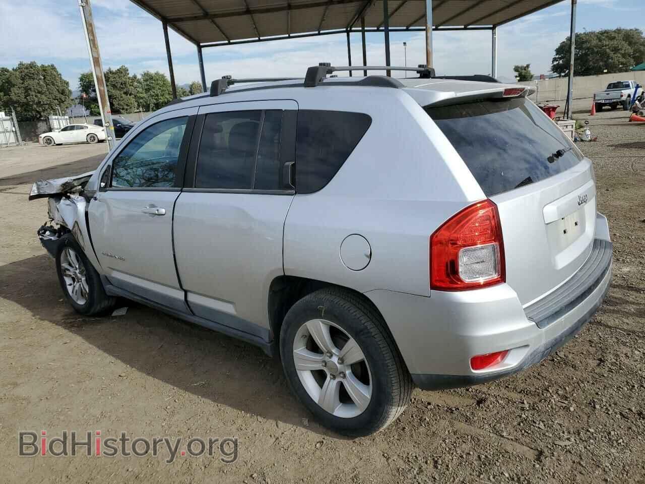 2011 JEEP COMPASS - VIN: 1J4NT1FA3BD288105 - Фото 2