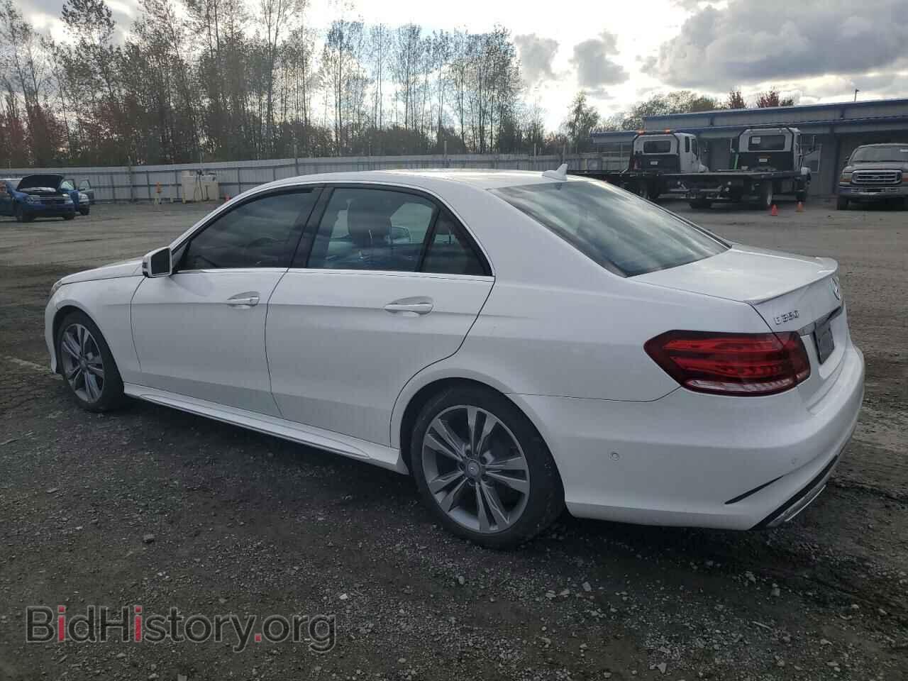 2014 MERCEDES-BENZ E-CLASS - VIN: WDDHF8JB4EA833324 - Фото 2