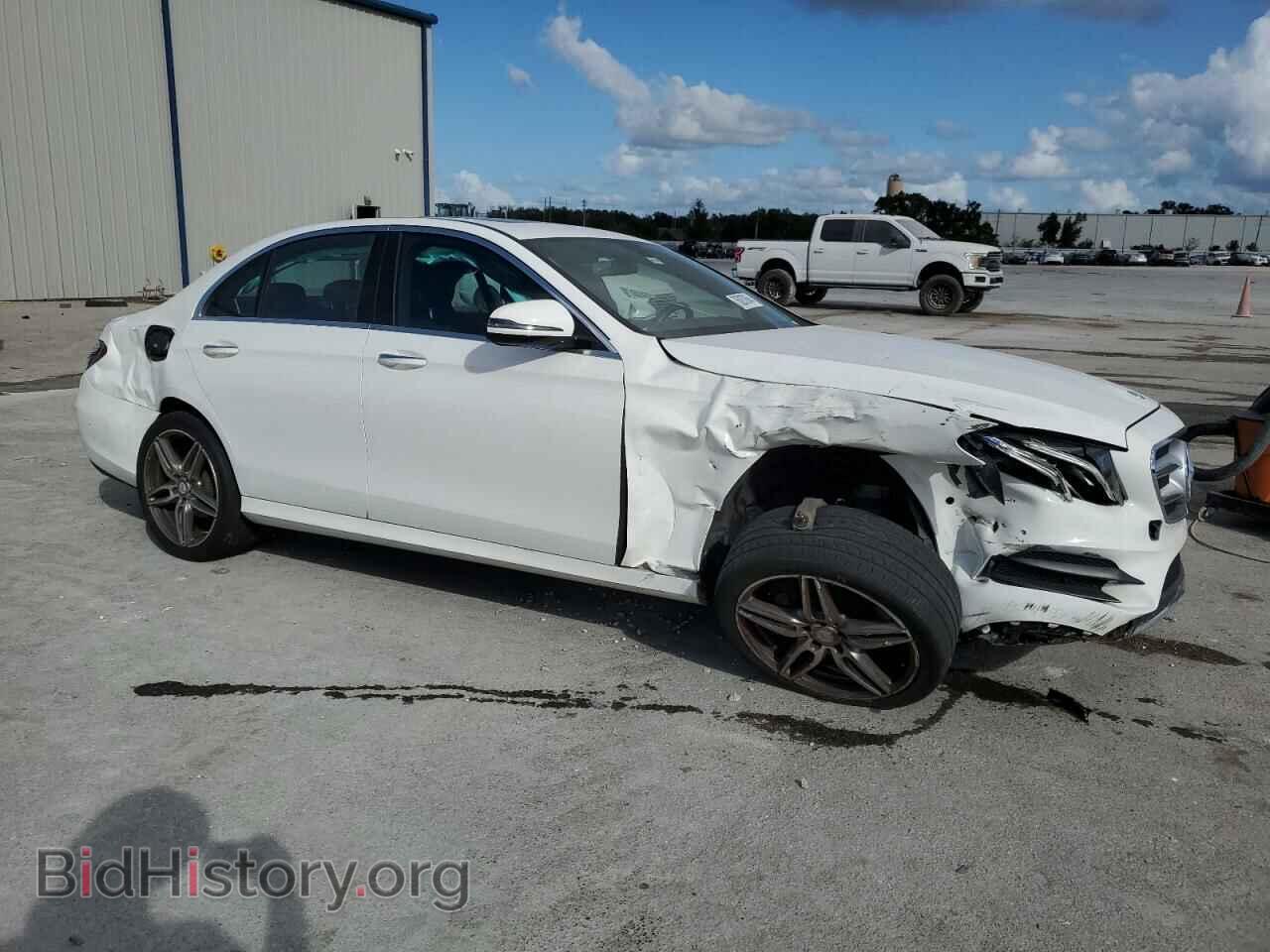 2017 MERCEDES-BENZ E-CLASS - VIN: WDDZF4JB5HA112074 - Фото 4