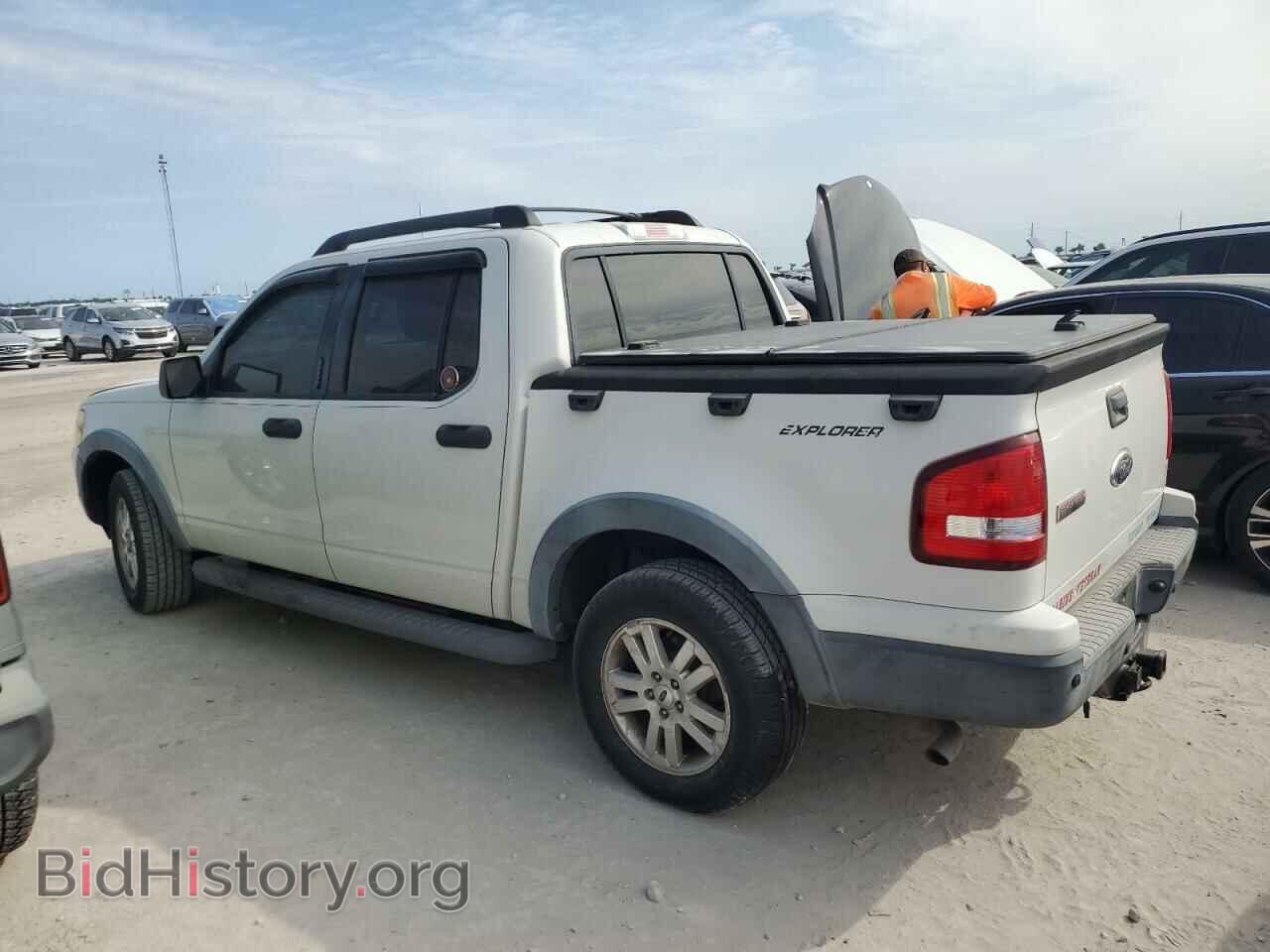2010 FORD EXPLORER - VIN: 1FMEU3BE3AUF07100 - Фото 2