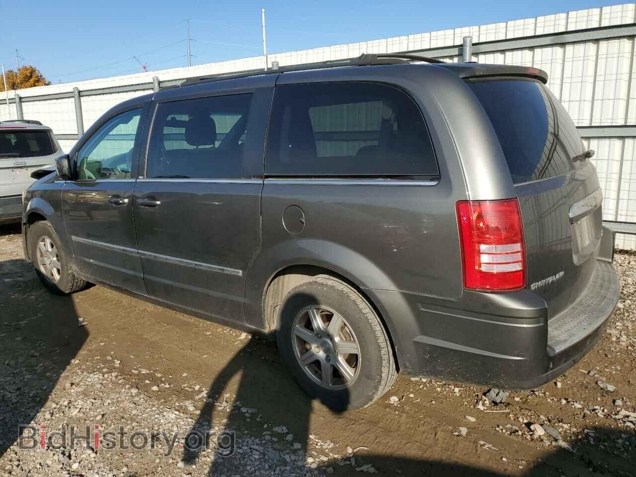2010 CHRYSLER MINIVAN - VIN: 2A4RR8D12AR386730 - Фото 2