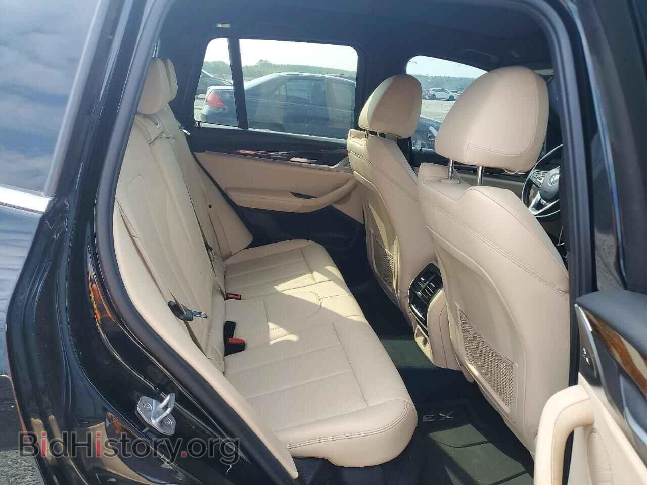 2018 BMW X3 - VIN: 5UXTR9C55JLD63376 - Фото 10