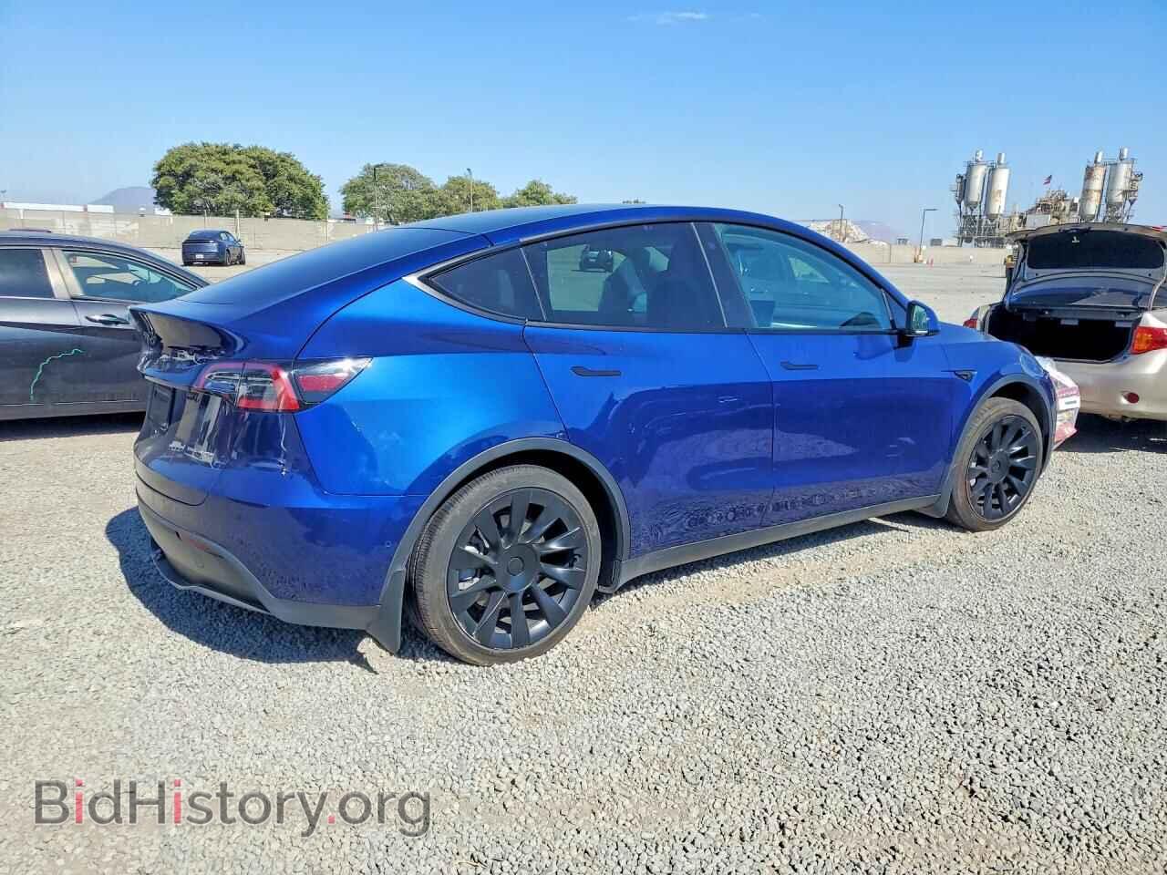2022 TESLA MODEL Y - VIN: 7SAYGAEE2NF464959 - Photo 3