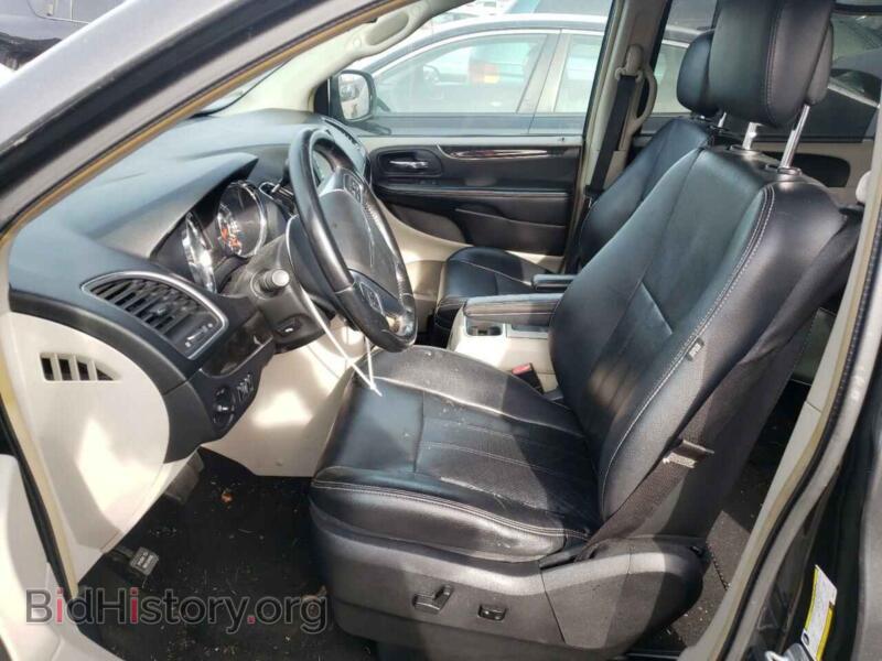 2011 Chrysler MINIVAN (VIN 2A4RR8DG2BR641138) — photo 7 of 12