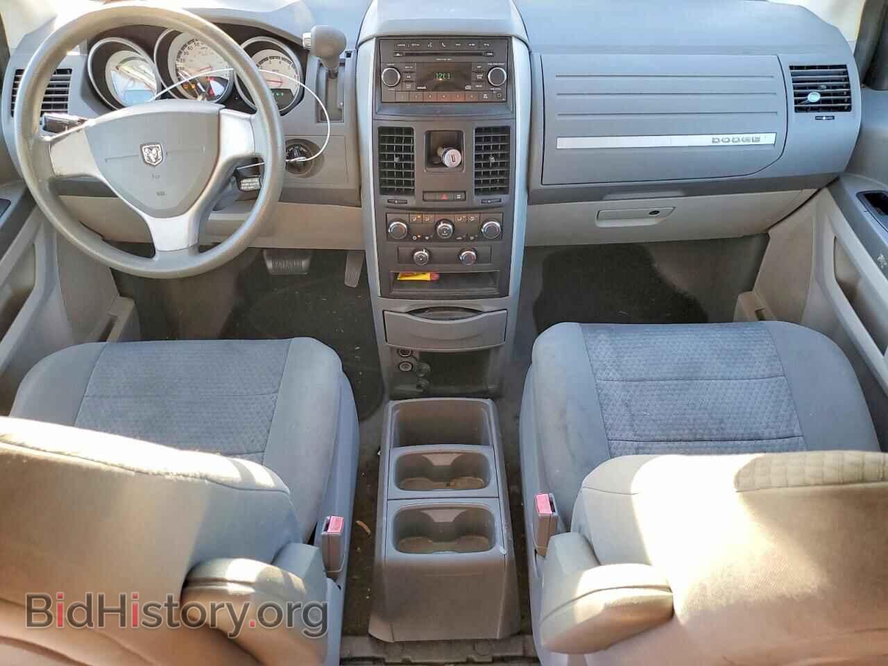 2010 DODGE All Models - VIN: 2D4RN4DE2AR273148 - Photo 8