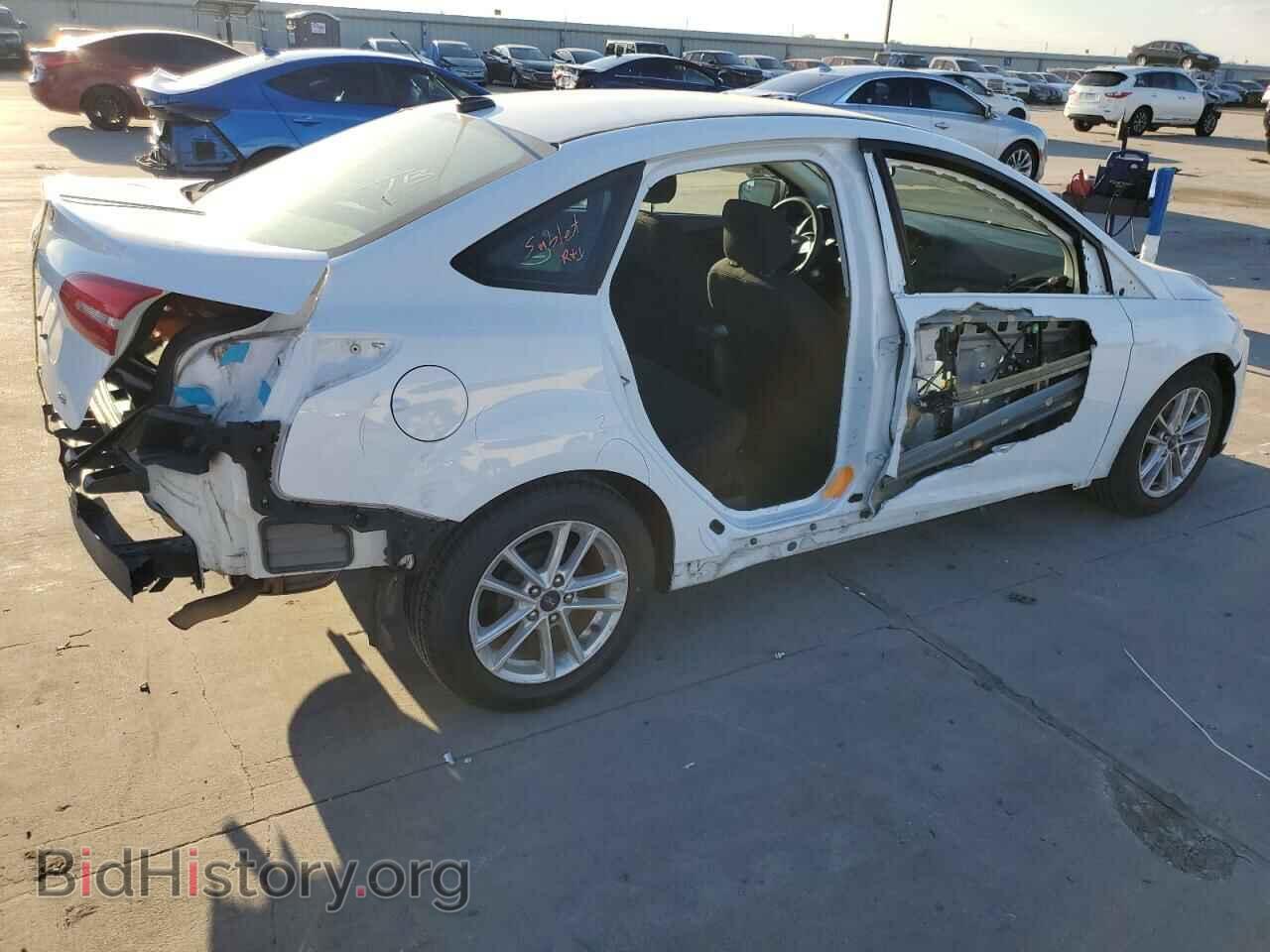2017 FORD FOCUS - VIN: 1FADP3F23HL320064 - Photo 3