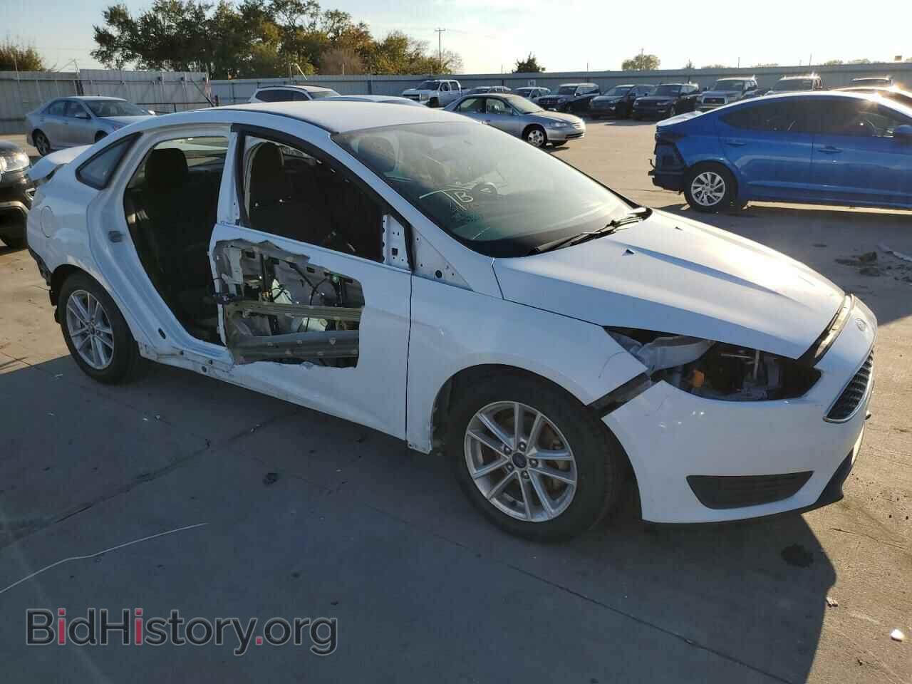 2017 FORD FOCUS - VIN: 1FADP3F23HL320064 - Photo 4