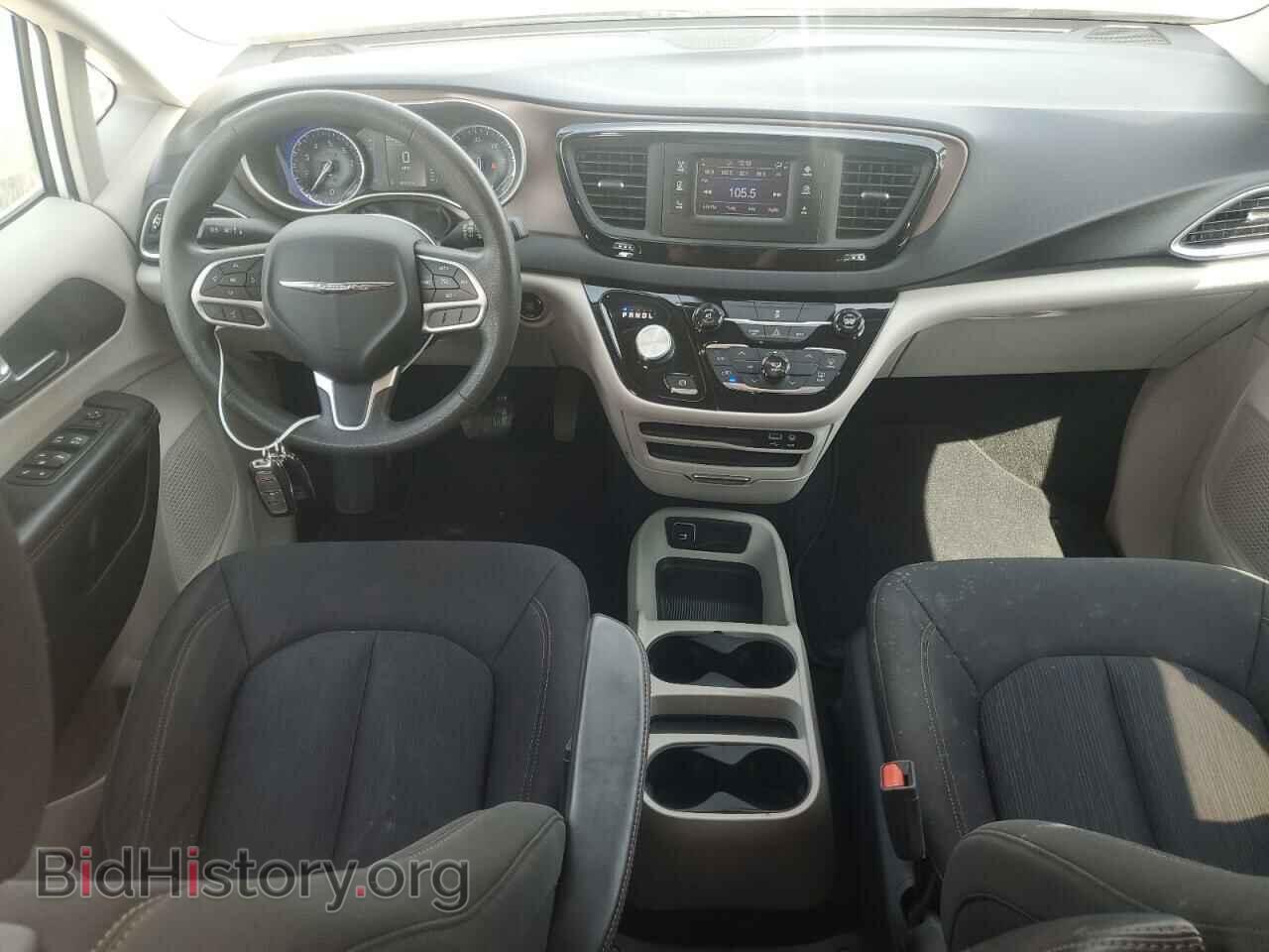 2017 CHRYSLER PACIFICA - VIN: 2C4RC1CGXHR515005 - Photo 8