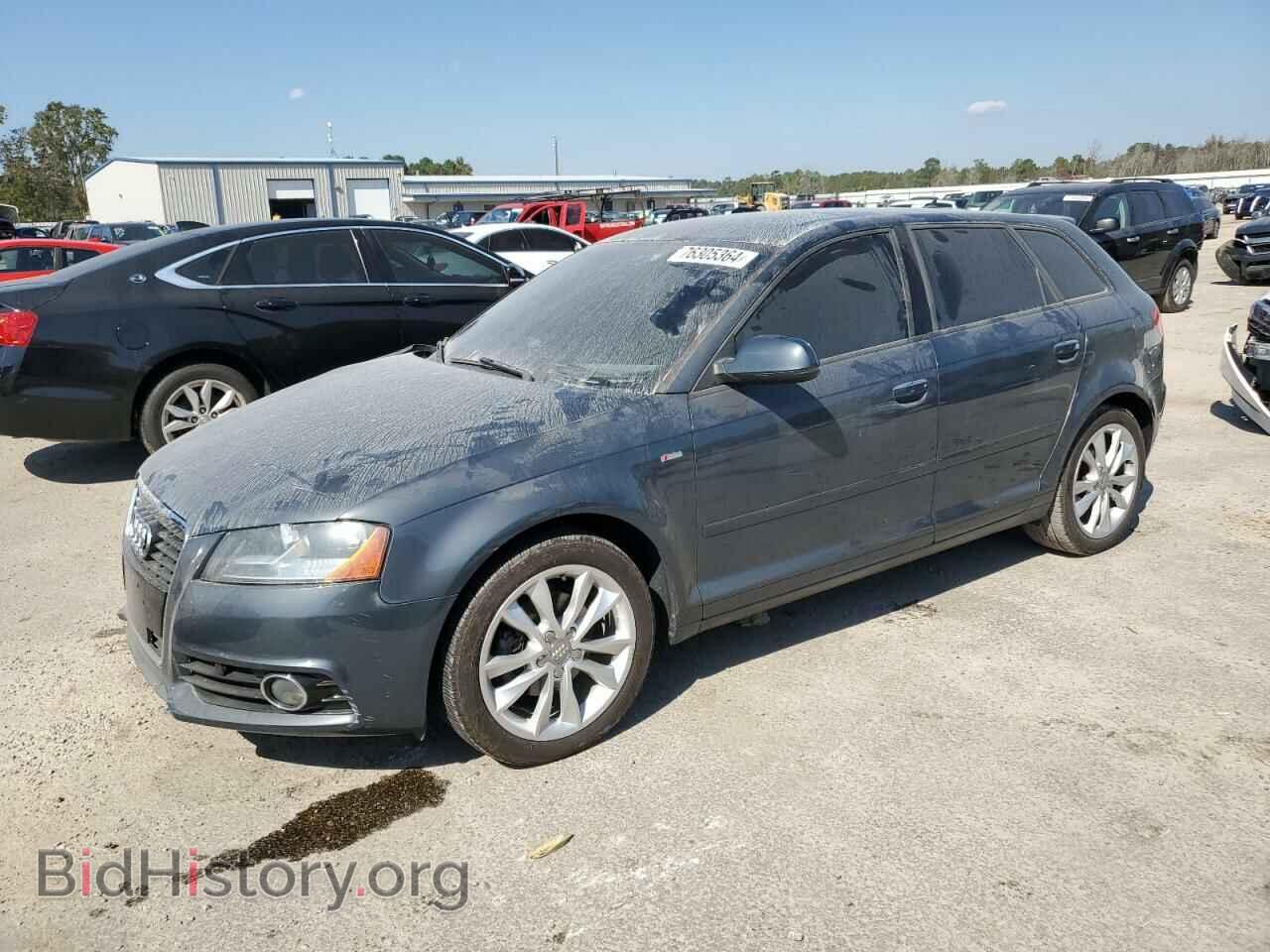 Photo WAUBJAFM5BA046620 - AUDI A3 2011