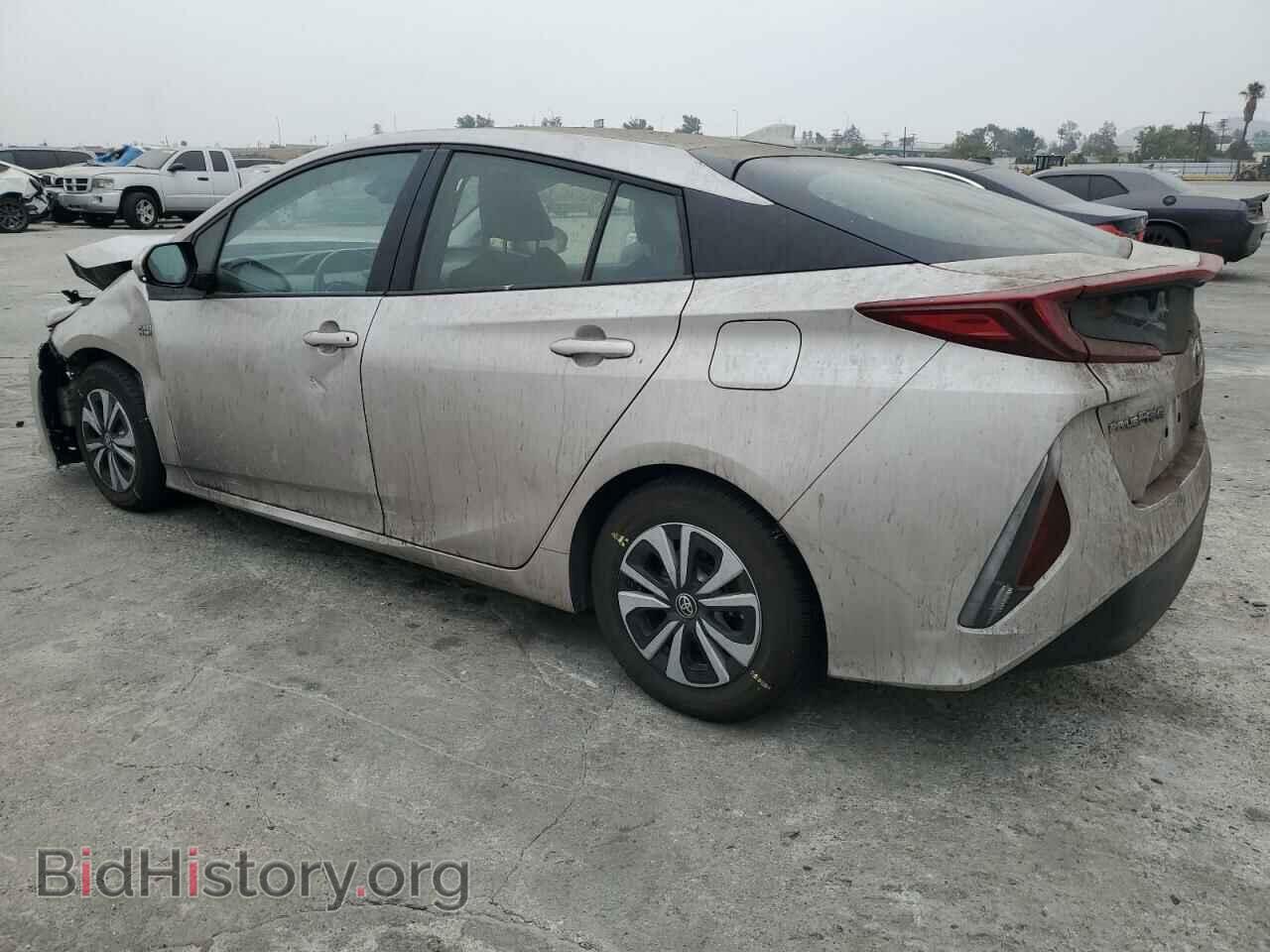 2019 TOYOTA PRIUS - VIN: JTDKARFP2K3109706 - Фото 2