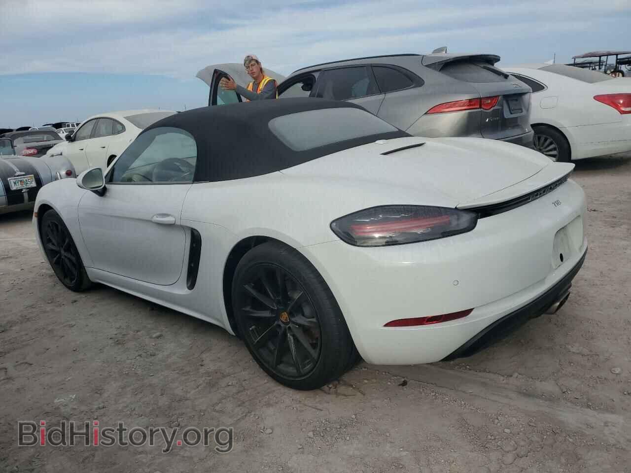 2017 PORSCHE BOXSTER - VIN: WP0CA2A86HS220141 - Фото 2