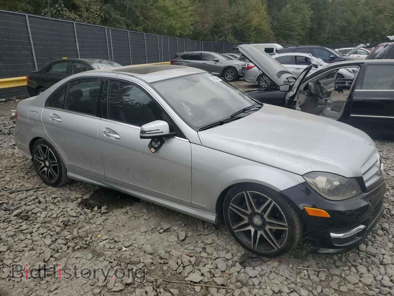 2012 MERCEDES-BENZ C-CLASS - VIN: WDDGF8BB3CR207773 - Фото 4