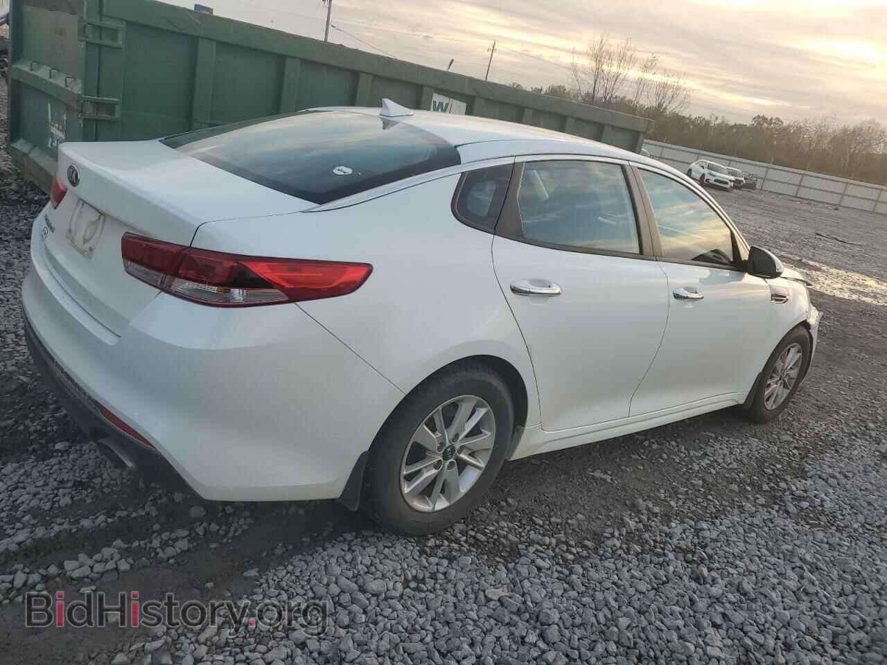 2017 KIA OPTIMA - VIN: 5XXGT4L3XHG167382 - Фото 3