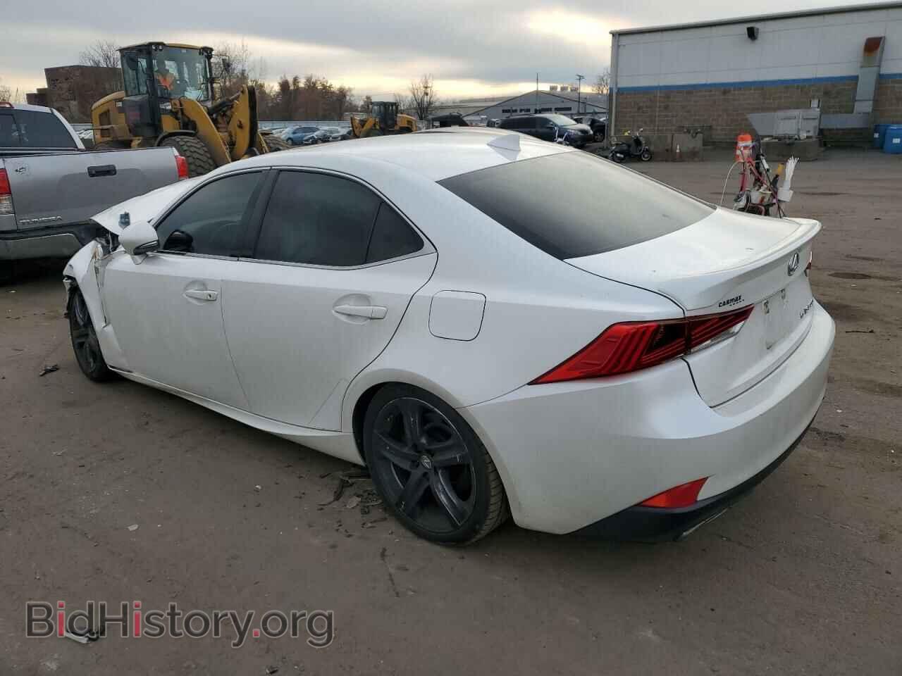 2017 LEXUS IS - VIN: JTHCM1D2XH5015573 - Фото 2