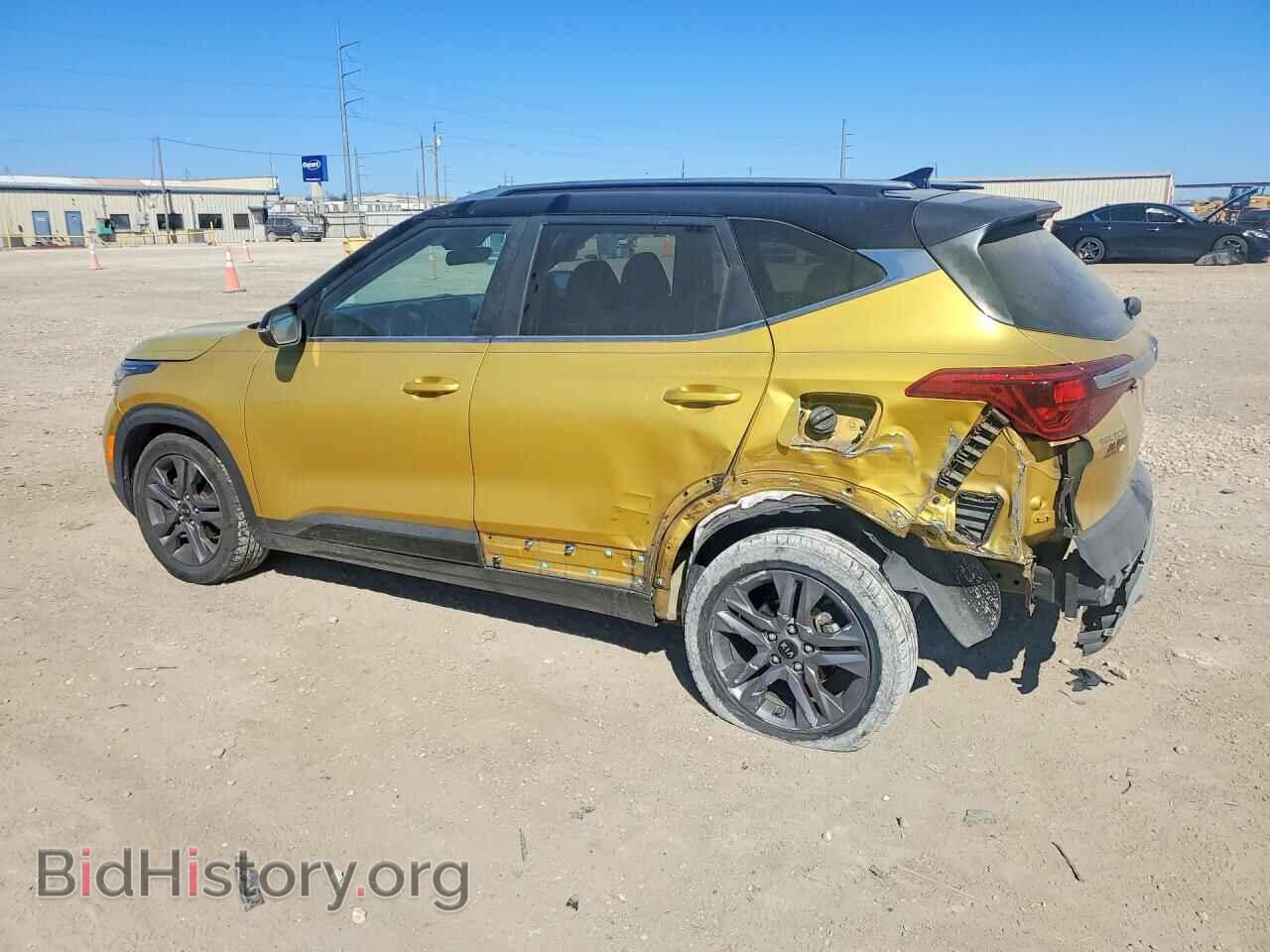 2021 KIA SELTOS - VIN: KNDEU2AA7M7114555 - Фото 2
