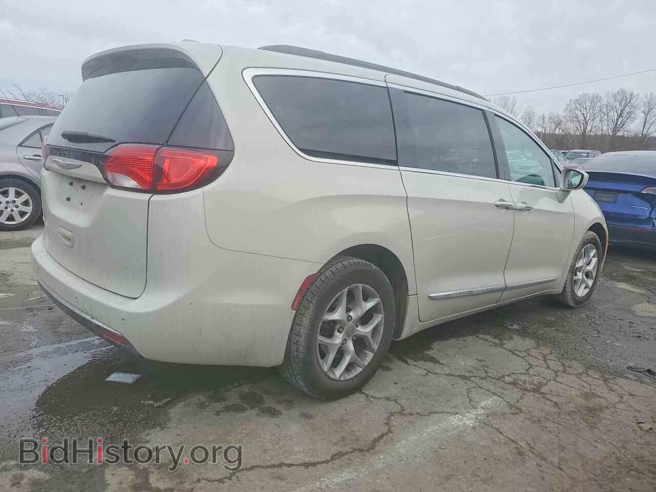 2017 CHRYSLER PACIFICA - VIN: 2C4RC1BG9HR560759 - Фото 3