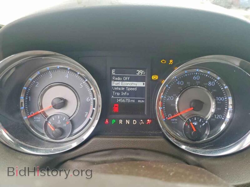2011 Chrysler MINIVAN (VIN 2A4RR8DG5BR614872) — photo 9 of 13