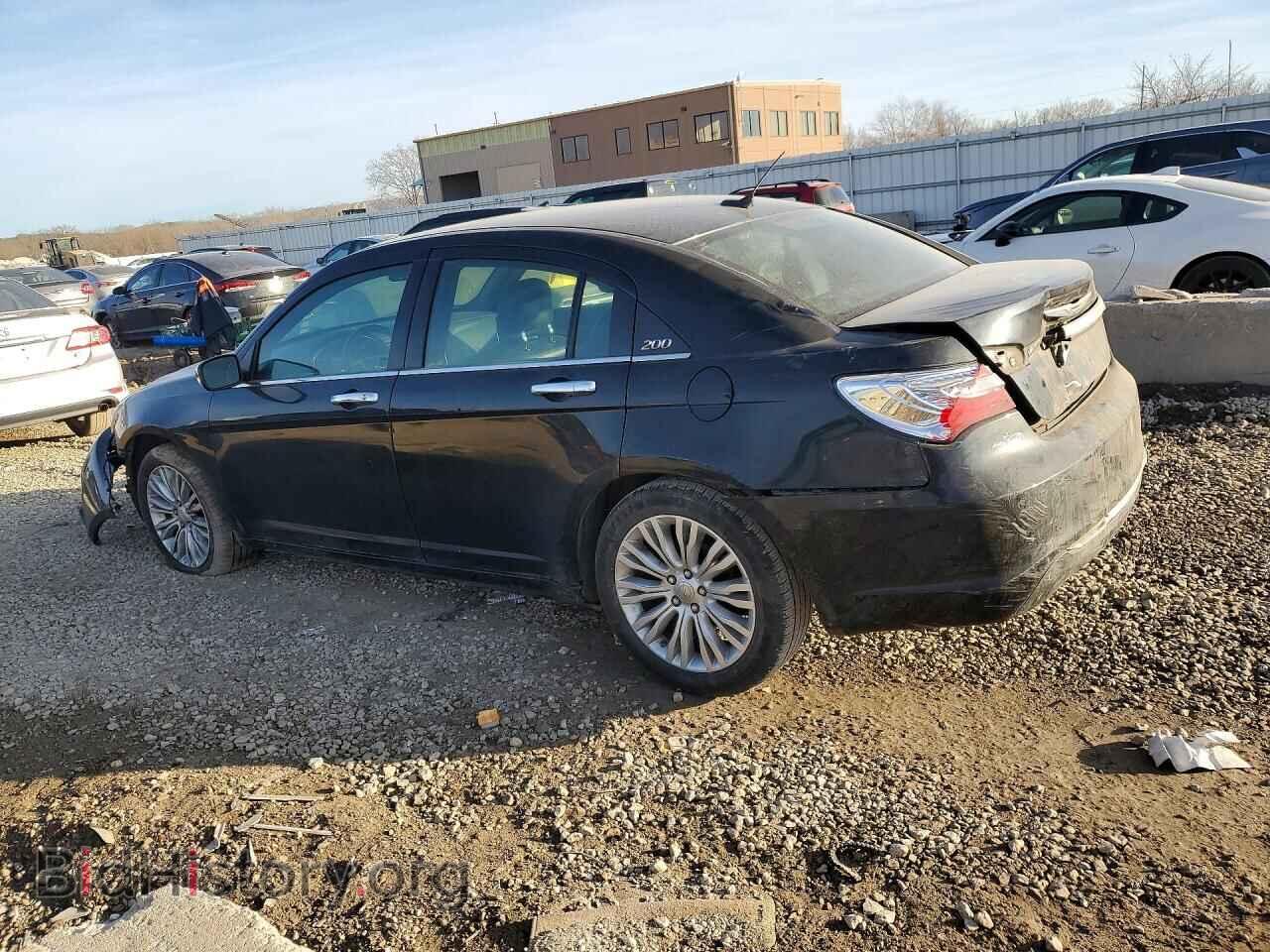 2012 CHRYSLER 200 - VIN: 1C3CCBCG4CN242150 - Фото 2