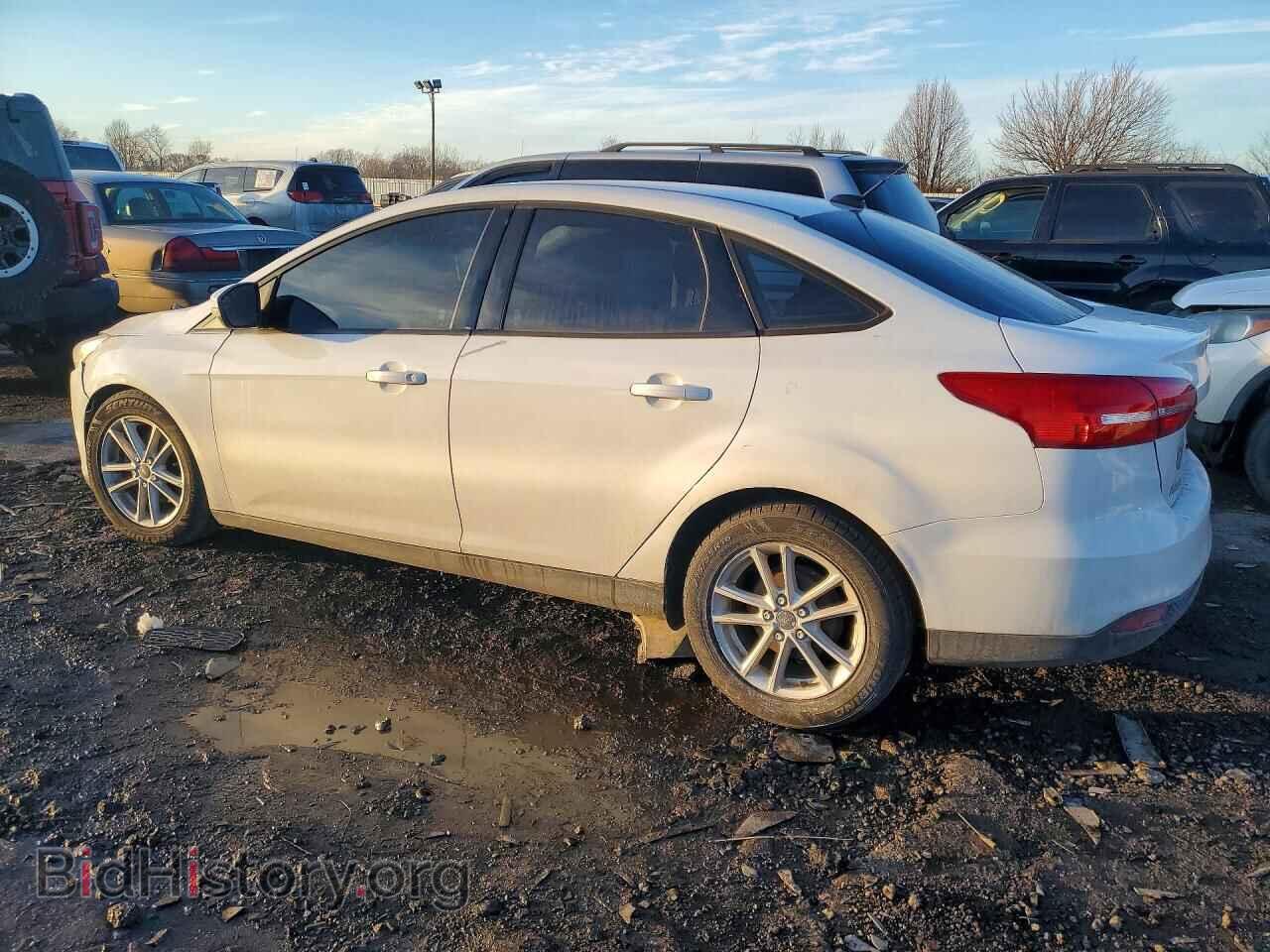 2017 FORD FOCUS - VIN: 1FADP3F20HL275729 - Фото 2