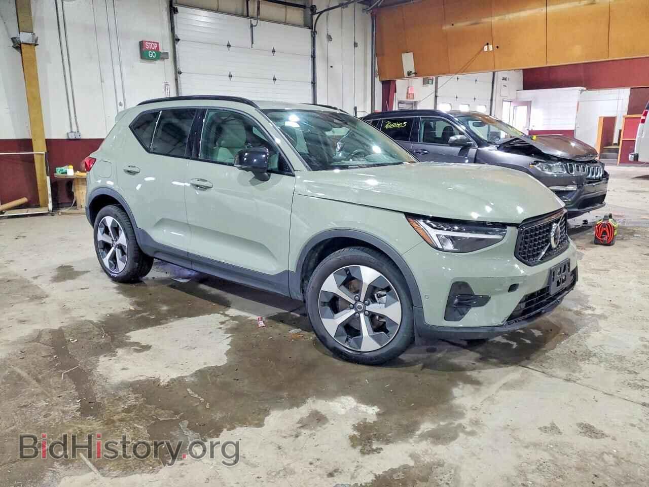 2025 VOLVO XC40 PLUS - VIN: YV4L12UC4S2592811 - Фото 4