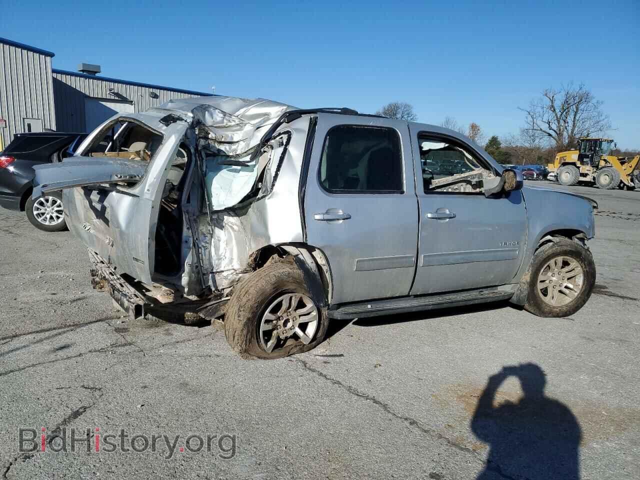2010 CHEVROLET TAHOE - VIN: 1GNUKAE0XAR283473 - Фото 3