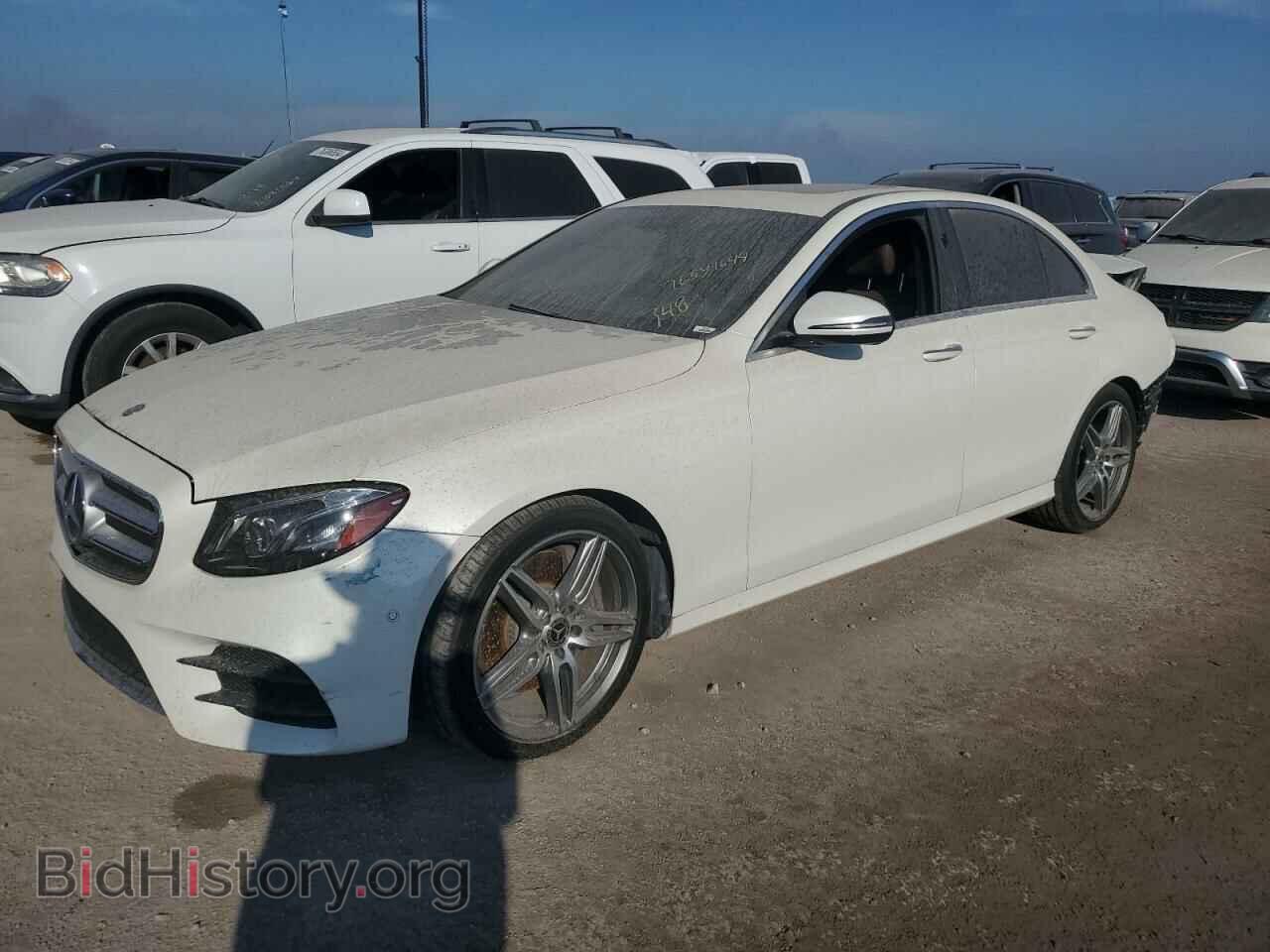 Photo WDDZF4JB1JA334973 - MERCEDES-BENZ E-CLASS 2018