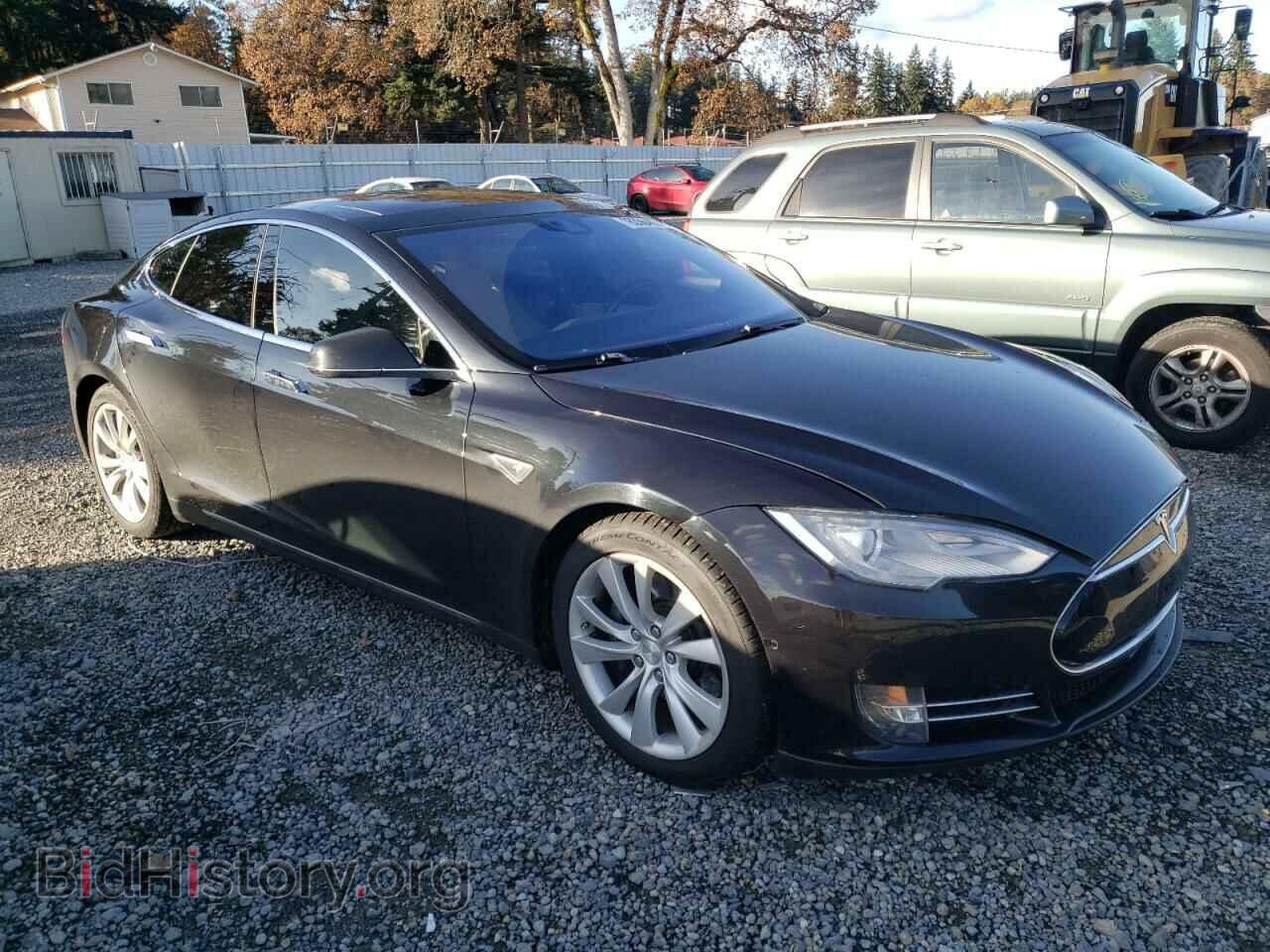 2015 TESLA MODEL S - VIN: 5YJSA1E22FF110824 - Photo 4
