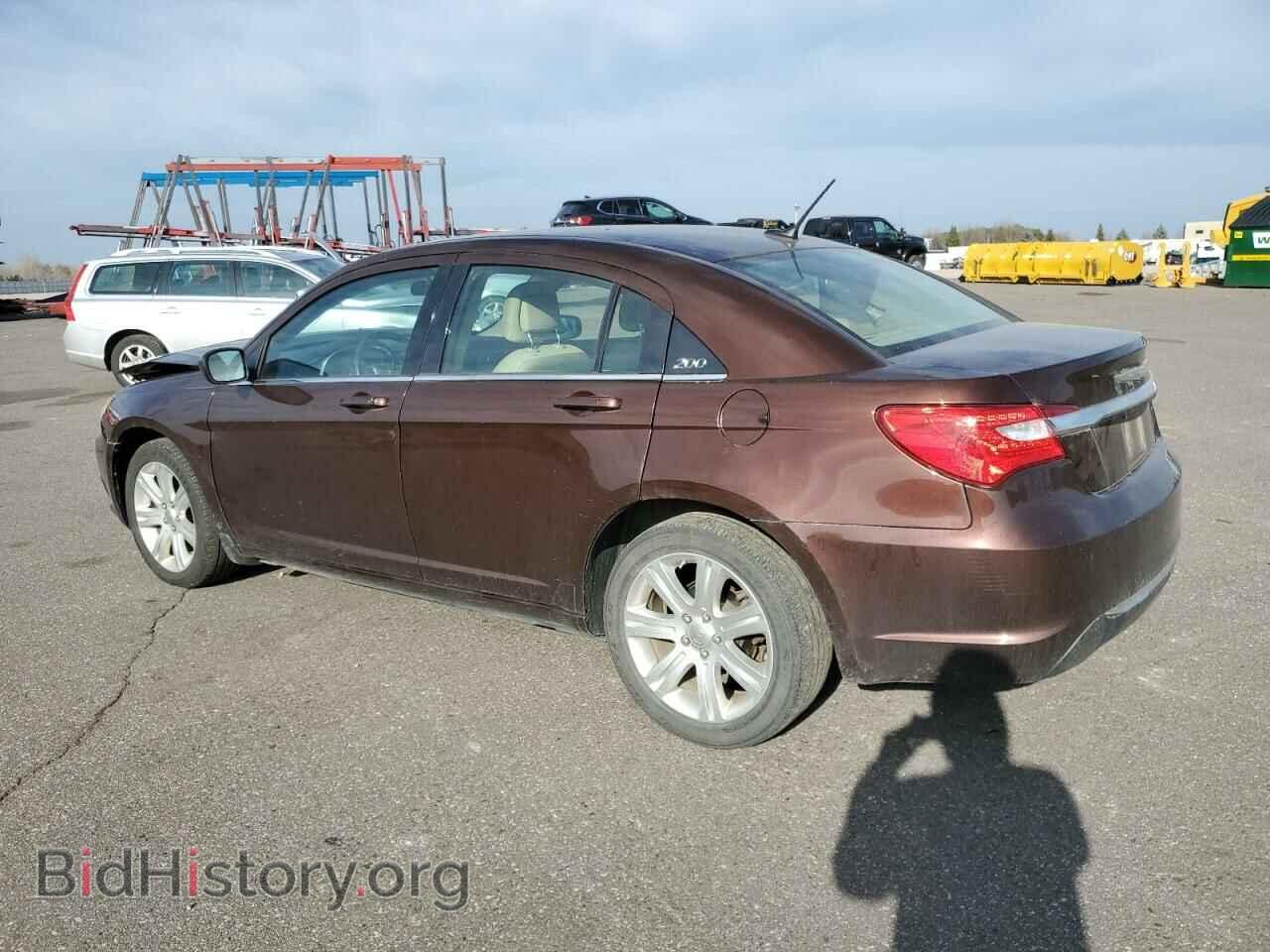 2012 CHRYSLER 200 - VIN: 1C3CCBBB6CN181275 - Фото 2