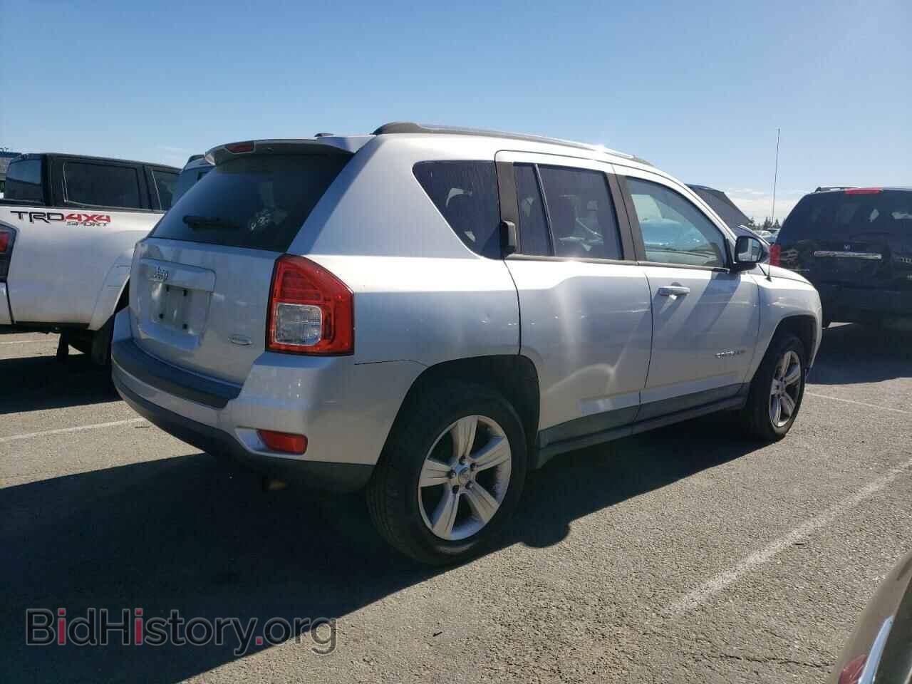 2011 JEEP COMPASS - VIN: 1J4NT1FA1BD289883 - Photo 3