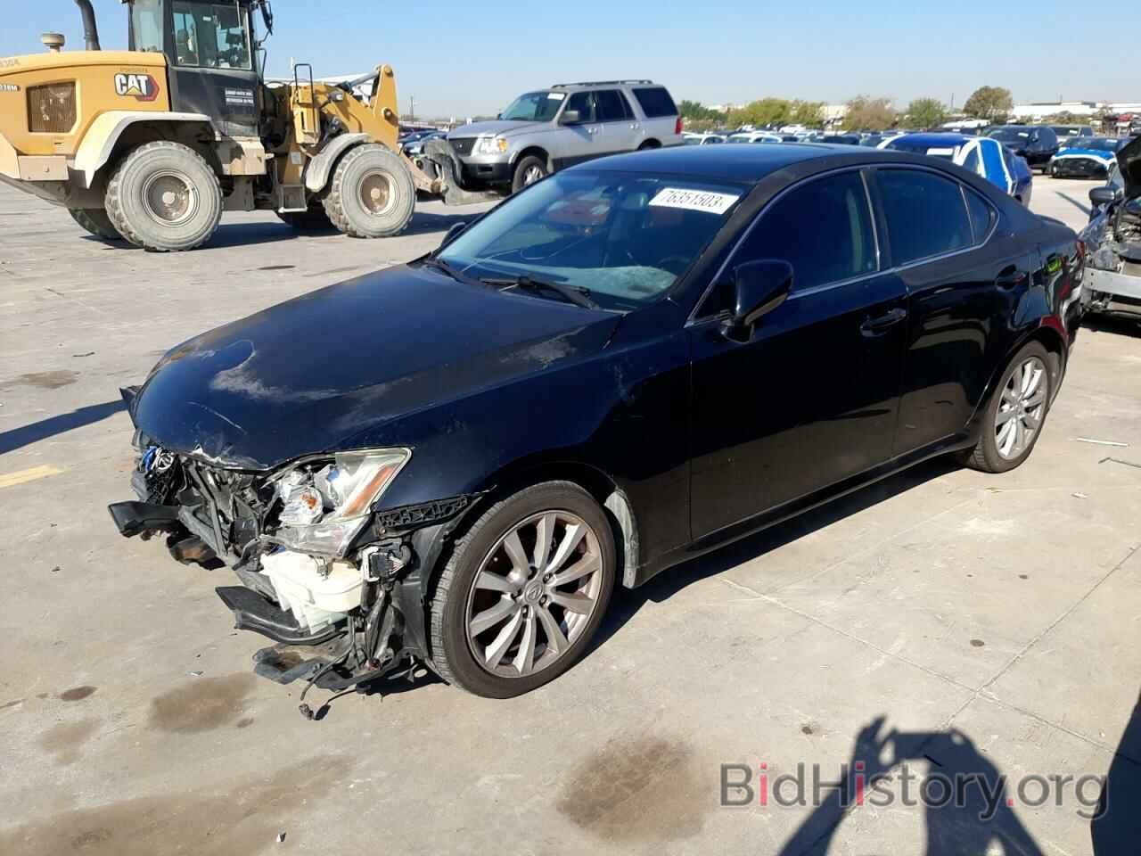 Photo JTHCK262172011811 - LEXUS IS 2007