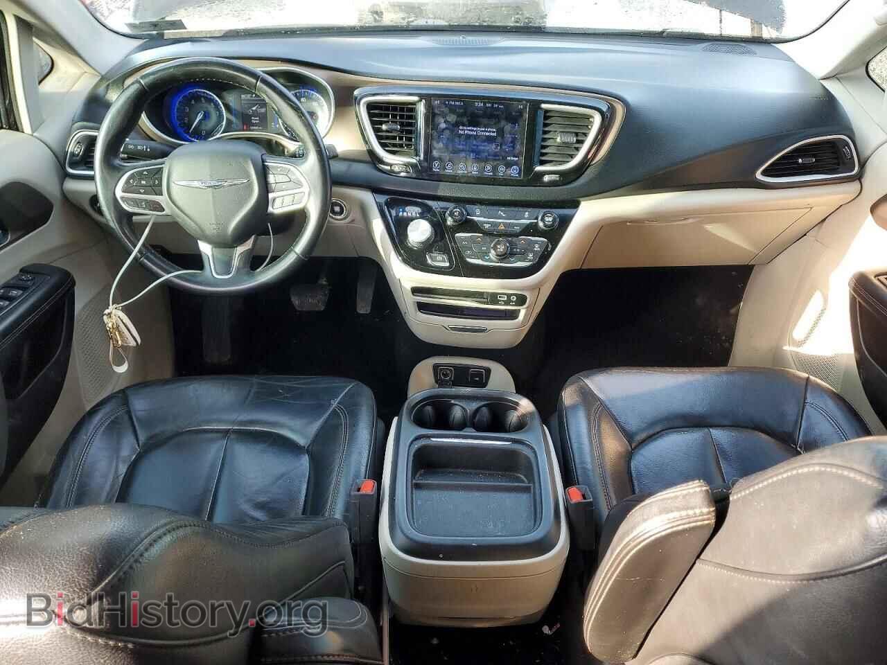 2017 CHRYSLER PACIFICA - VIN: 2C4RC1BGXHR711768 - Фото 8