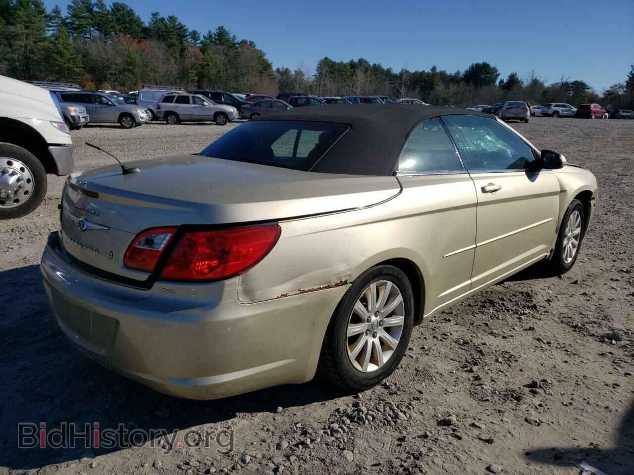 2010 CHRYSLER SEBRING - VIN: 1C3BC5EDXAN165751 - Фото 3