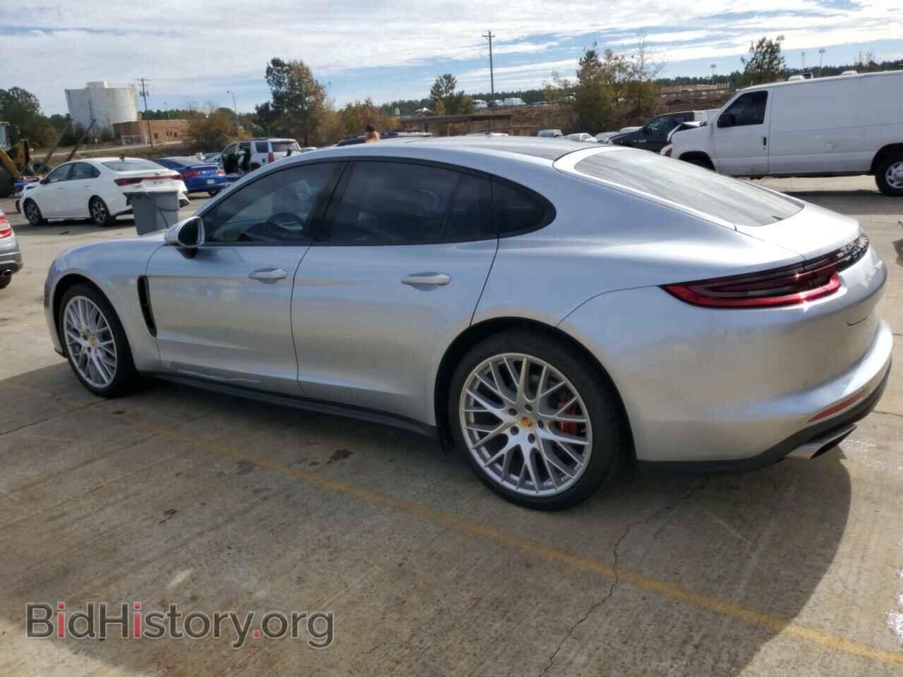 2017 PORSCHE PANAMERA - VIN: WP0AA2A79HL101685 - Фото 2