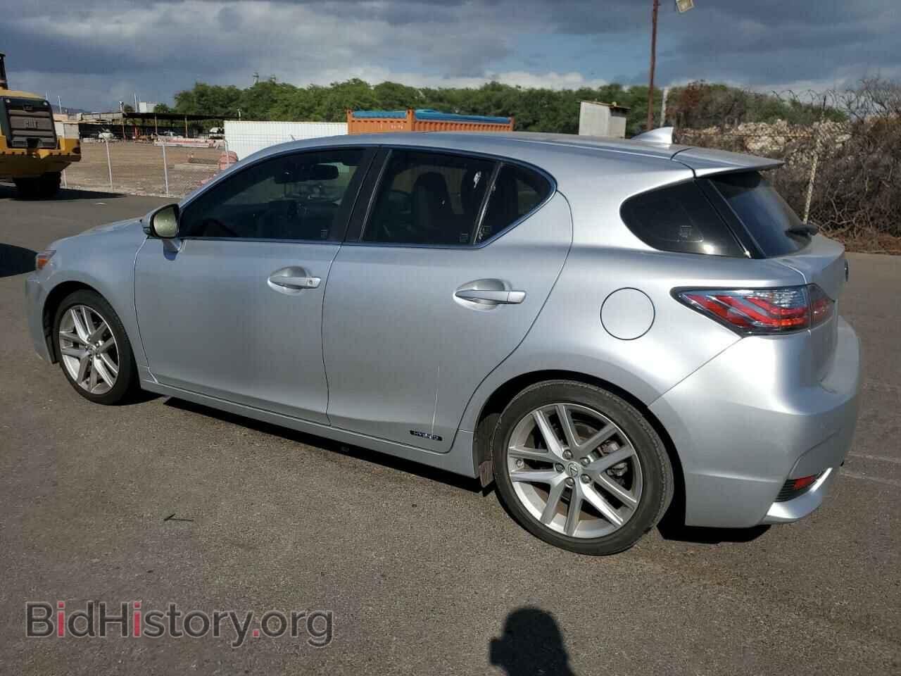 2016 LEXUS CT 200 - VIN: JTHKD5BH3G2267515 - Фото 2