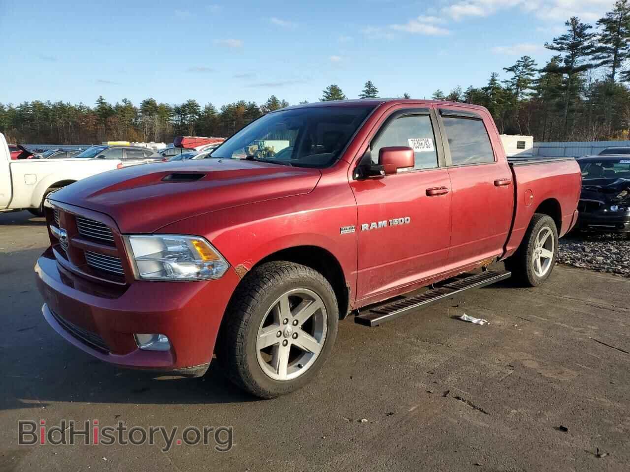 Photo 1D7RV1CT8BS659669 - DODGE All Models 2011