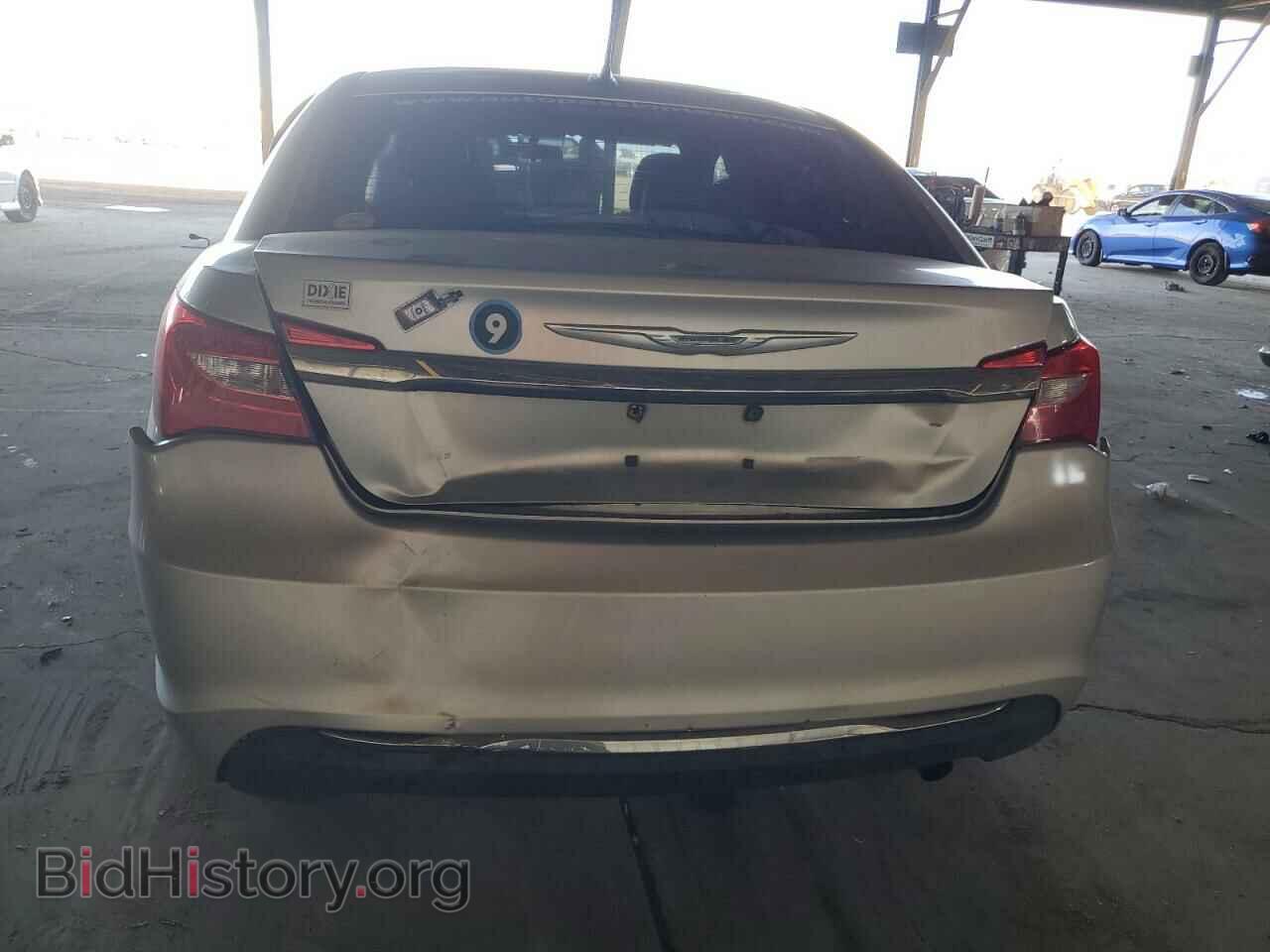 2012 CHRYSLER 200 - VIN: 1C3CCBBB5CN100444 - Фото 6