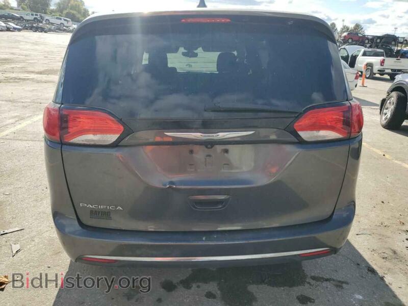 2017 Chrysler PACIFICA (VIN 2C4RC1BG0HR841395) — photo 6 of 13