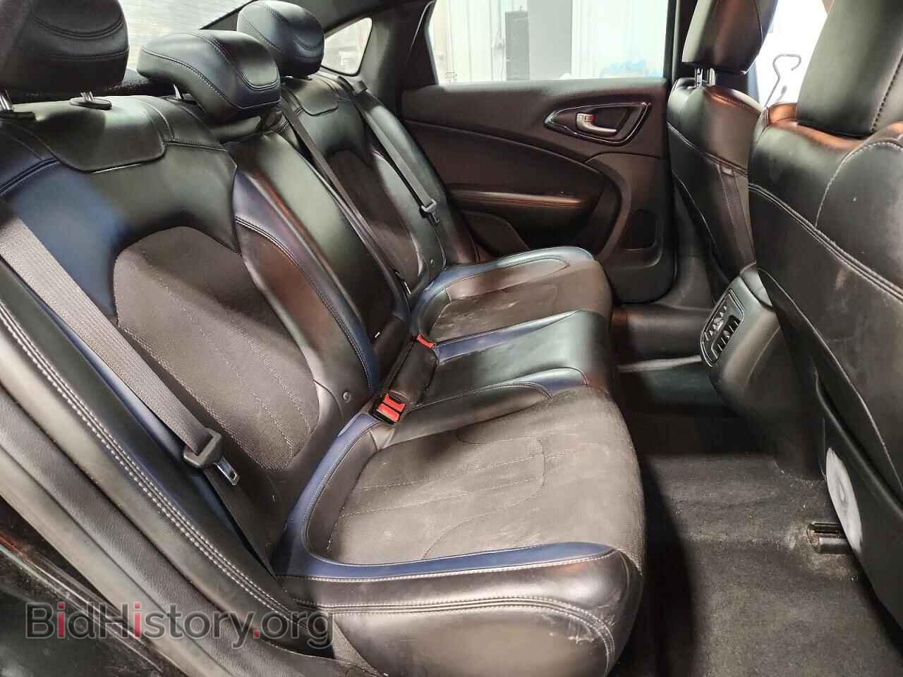 2016 CHRYSLER 200 - VIN: 1C3CCCDG7GN105519 - Фото 10